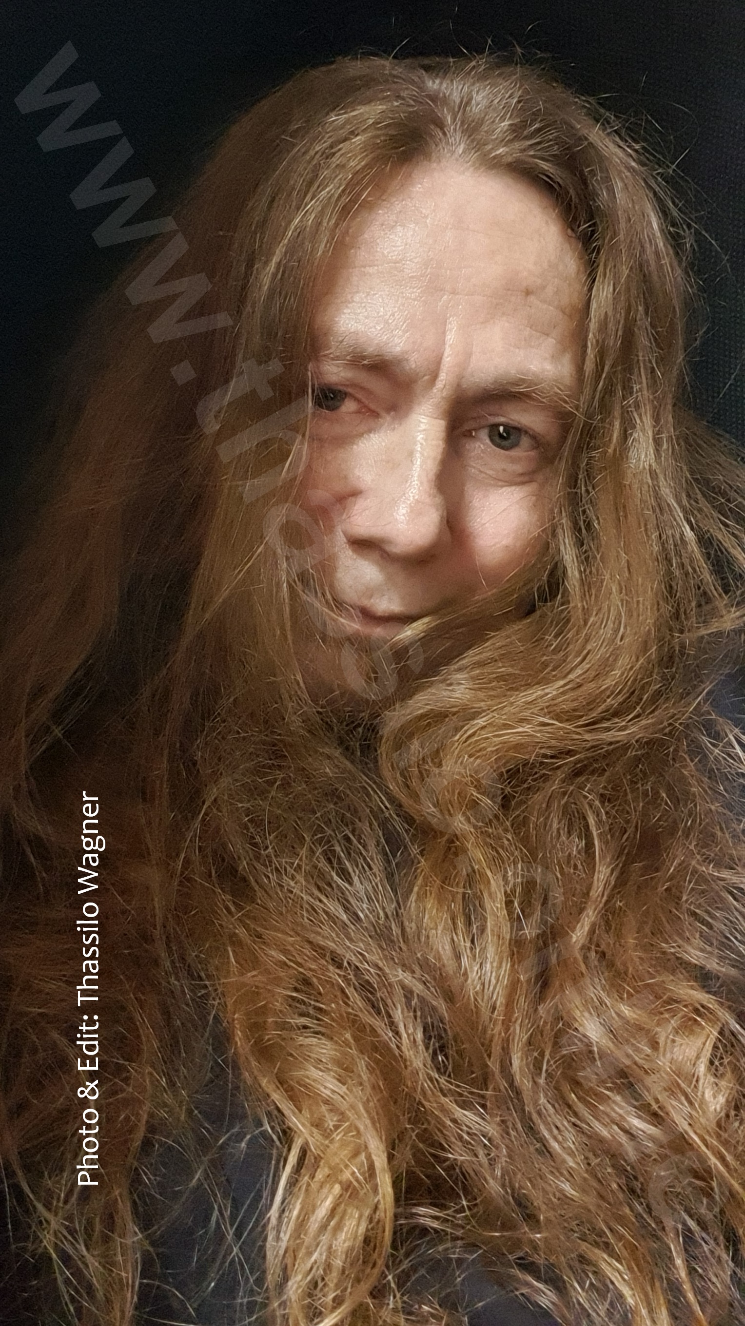 Thassilo in cooler Pose